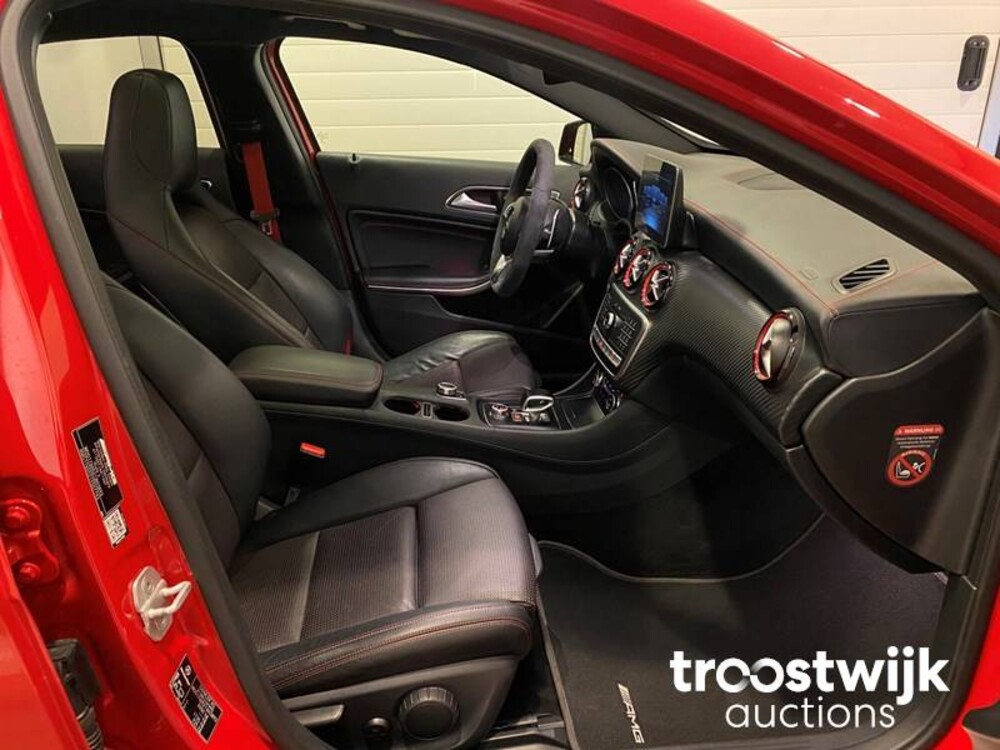 Mercedes-Benz A45 AMG 4Matic Auto