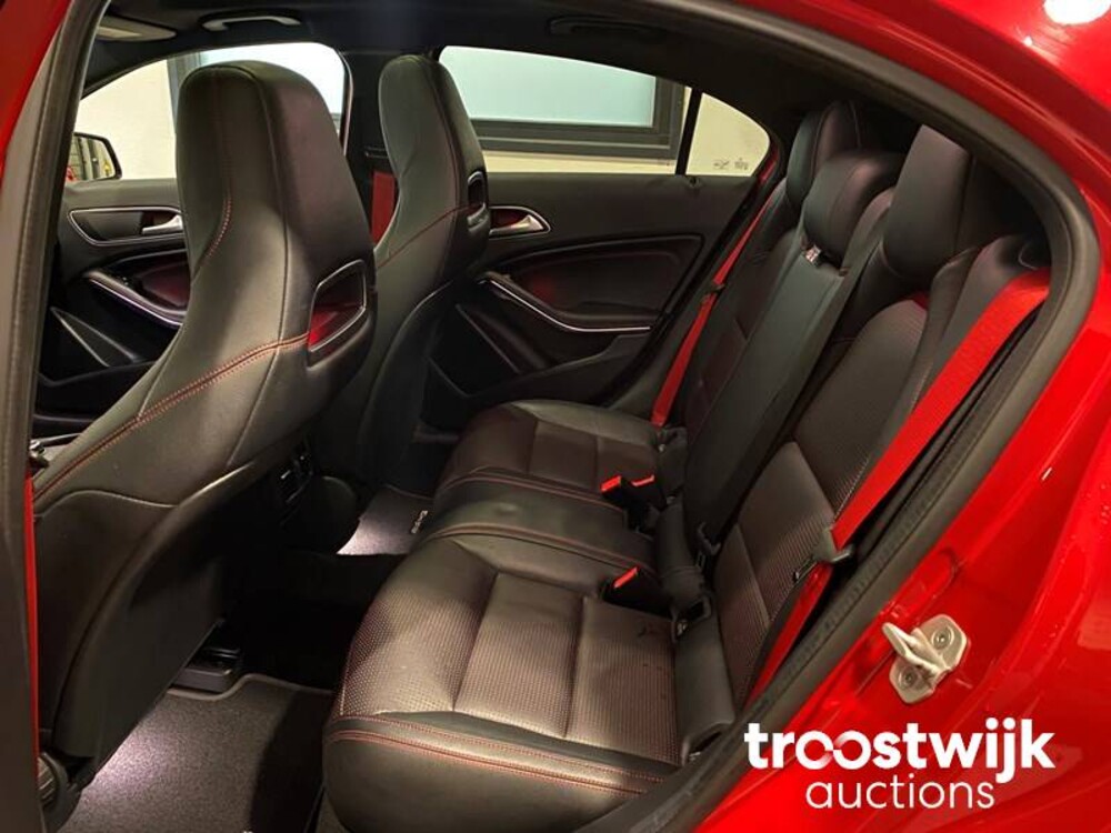 Mercedes-Benz A45 AMG 4Matic Auto