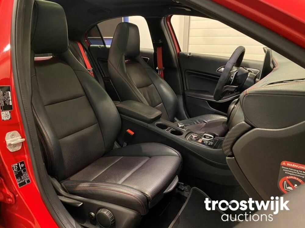 Mercedes-Benz A45 AMG 4Matic Auto