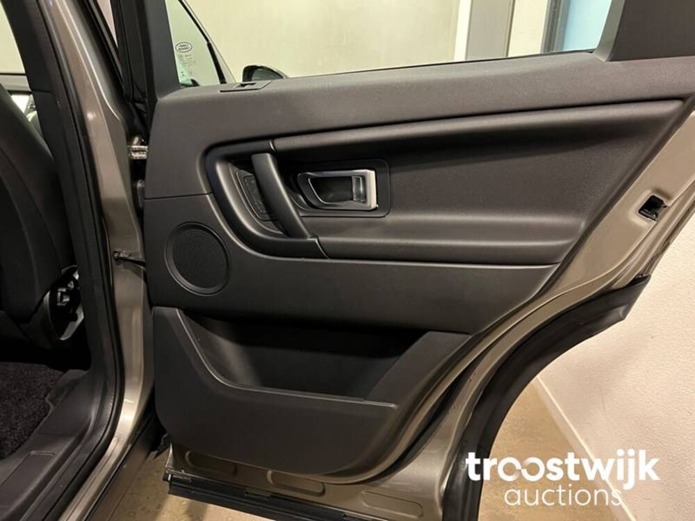 Land Rover Discovery Sport 2.0 TD4 SE Auto