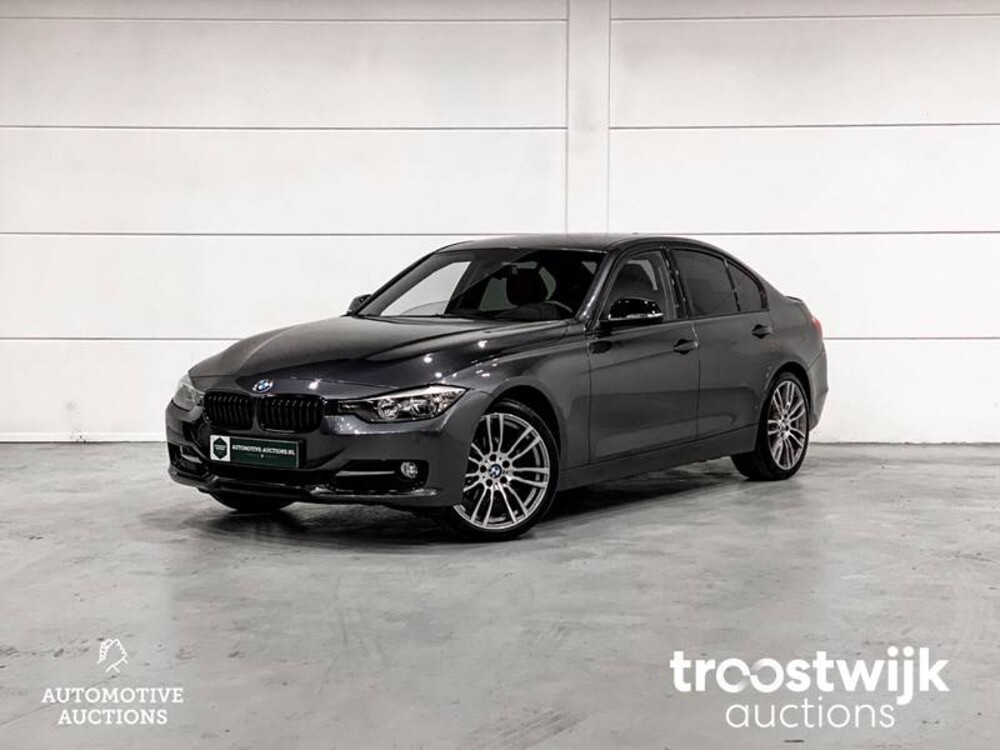BMW 320i Executive Sportline 3-serie Auto