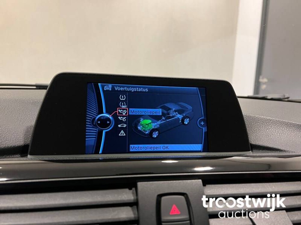 BMW 320i Executive Sportline 3-serie Auto