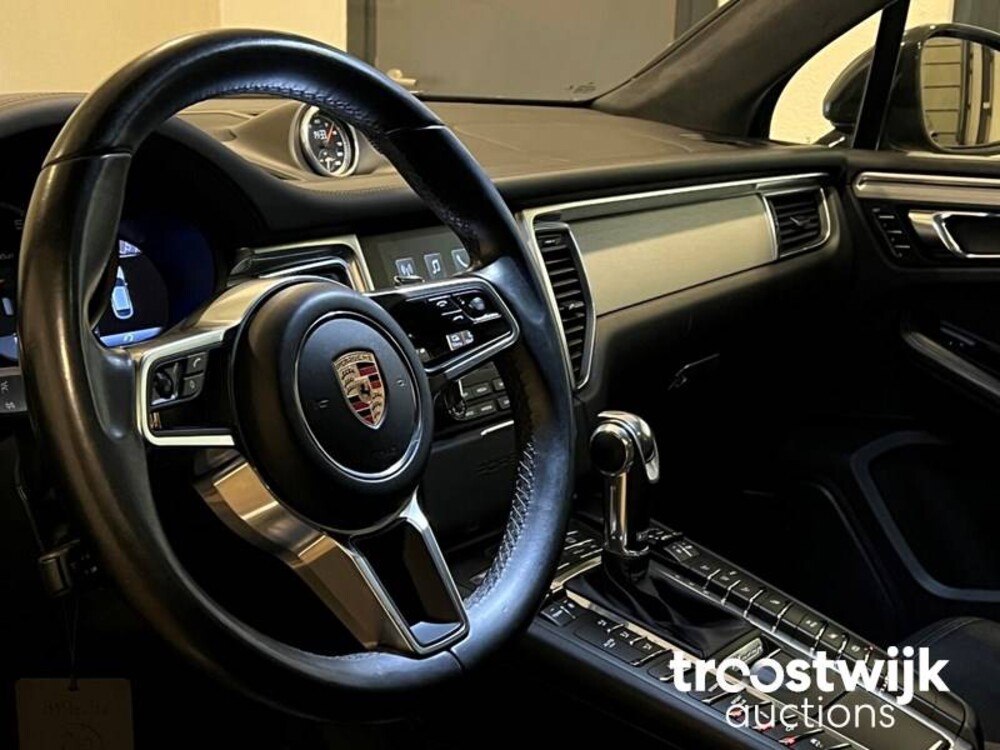 Porsche Macan Turbo 3.6 V6 Auto