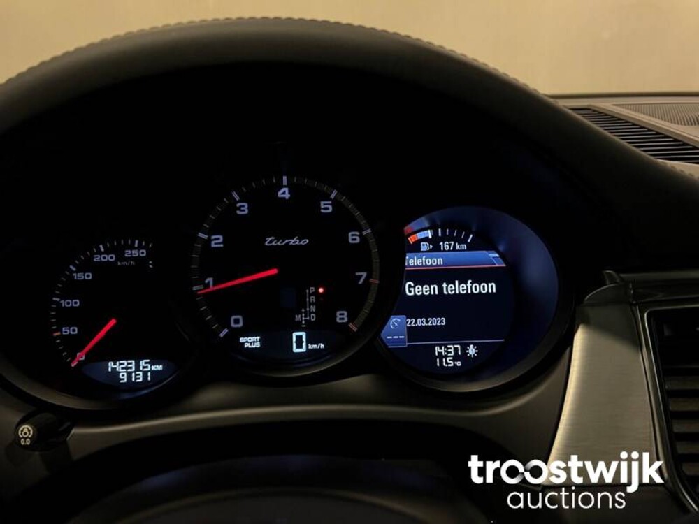 Porsche Macan Turbo 3.6 V6 Auto