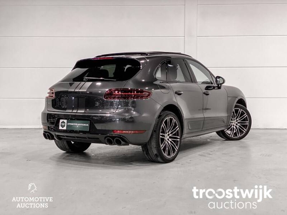 Porsche Macan Turbo 3.6 V6 Auto