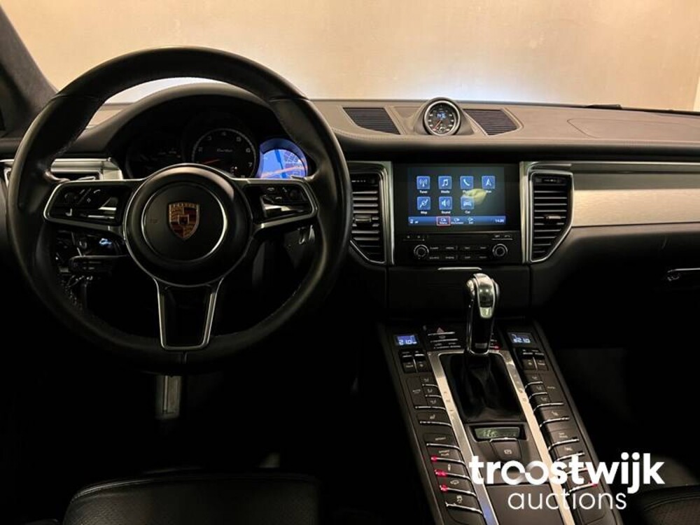 Porsche Macan Turbo 3.6 V6 Auto