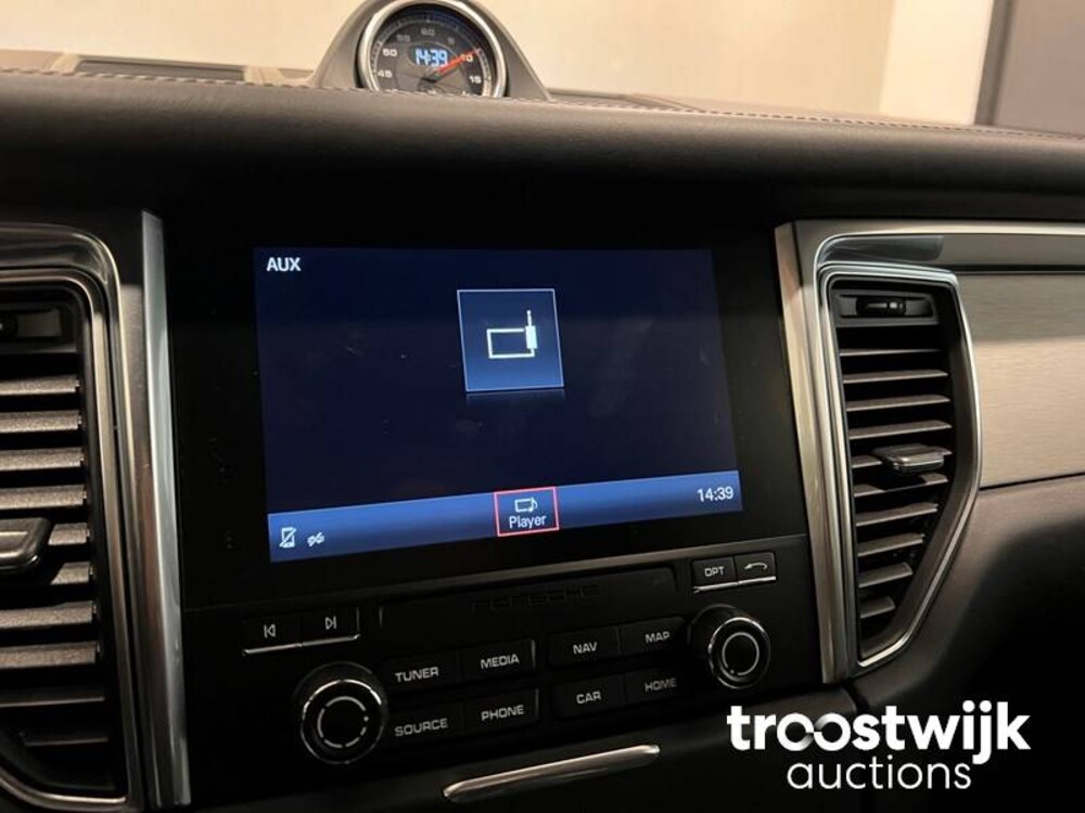 Porsche Macan Turbo 3.6 V6 Auto