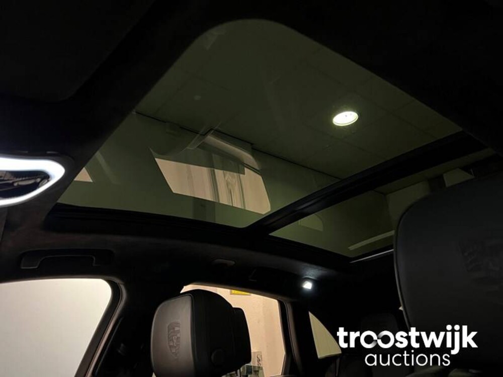 Porsche Macan Turbo 3.6 V6 Auto