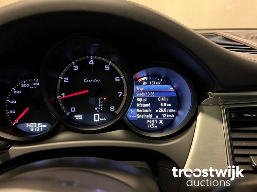 Porsche Macan Turbo 3.6 V6 Auto