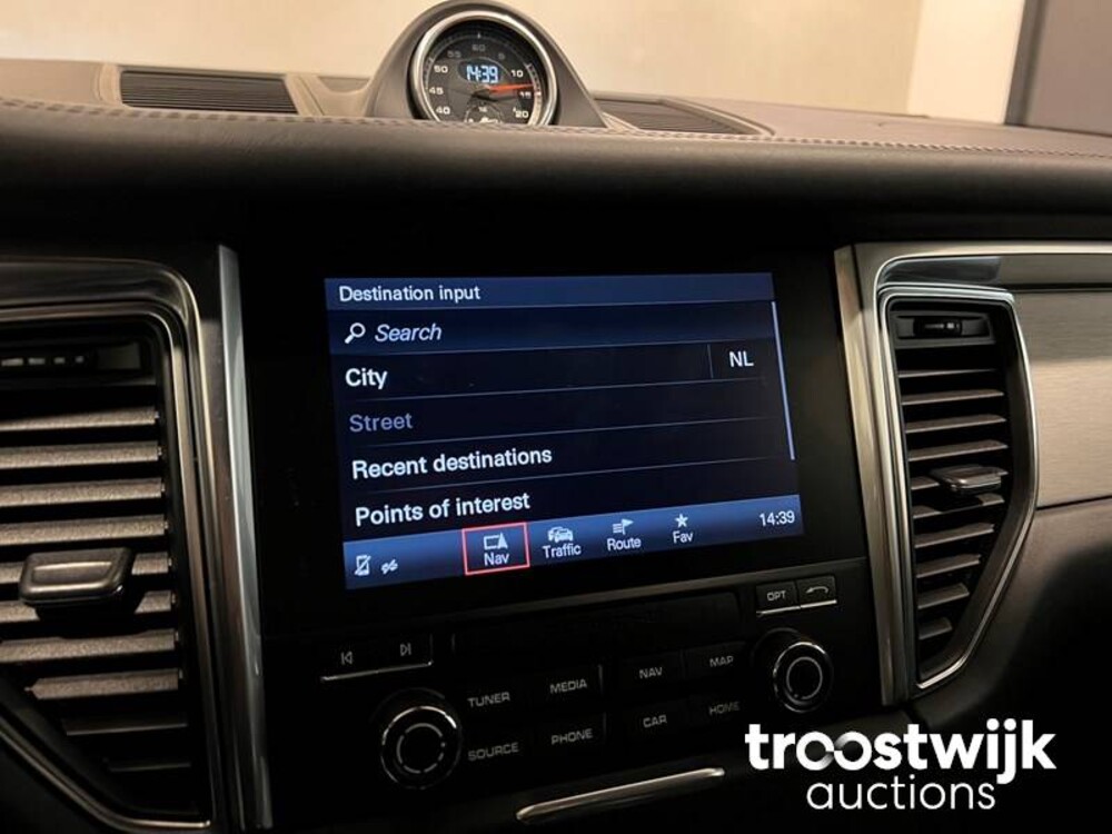 Porsche Macan Turbo 3.6 V6 Auto