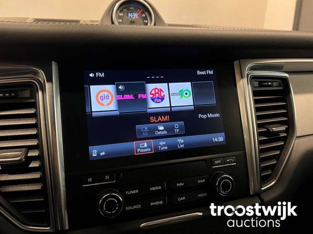 Porsche Macan Turbo 3.6 V6 Auto