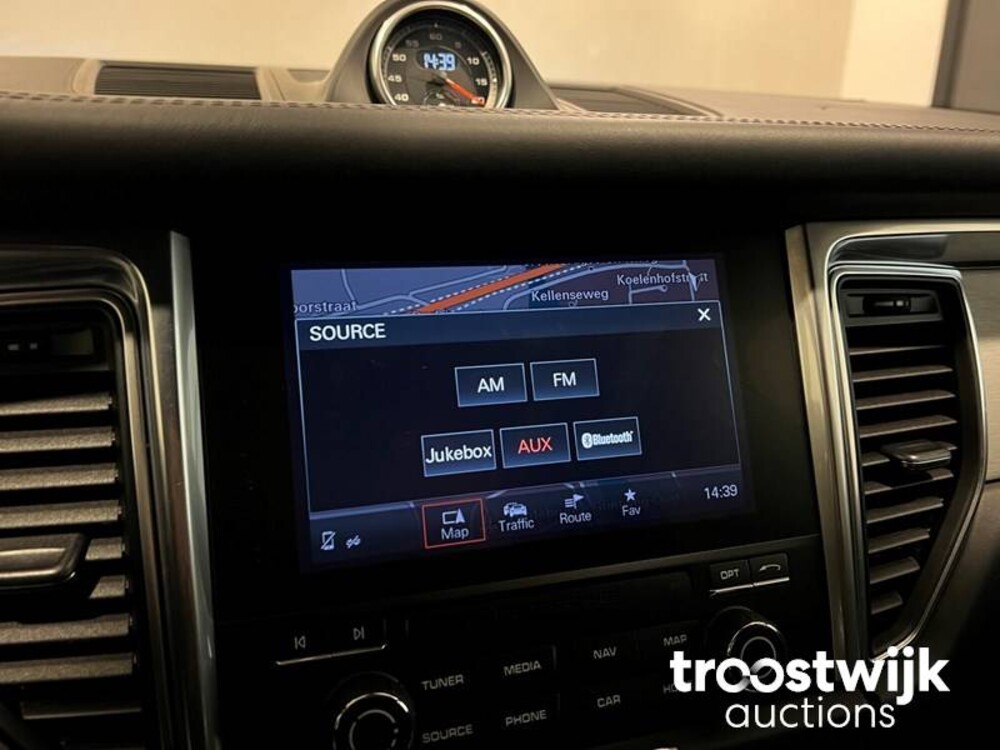 Porsche Macan Turbo 3.6 V6 Auto