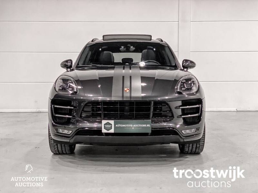 Porsche Macan Turbo 3.6 V6 Auto