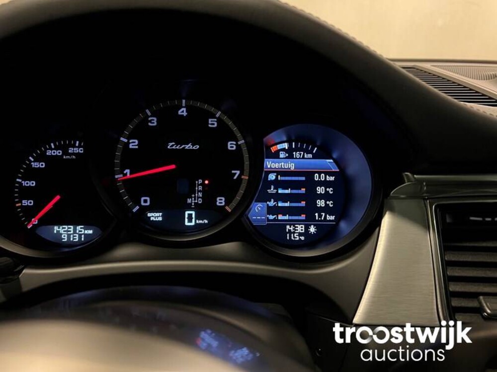 Porsche Macan Turbo 3.6 V6 Auto