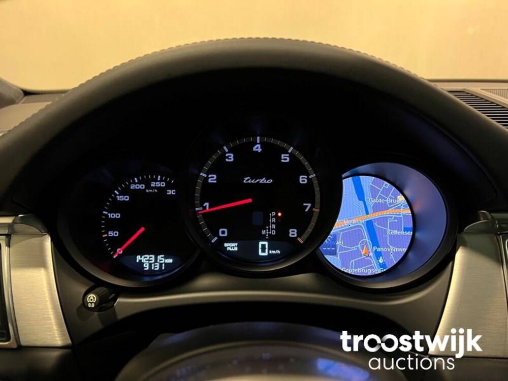 Porsche Macan Turbo 3.6 V6 Auto