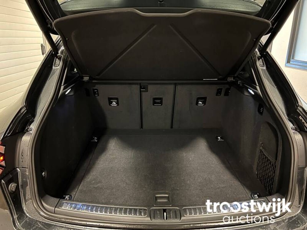 Porsche Macan Turbo 3.6 V6 Auto