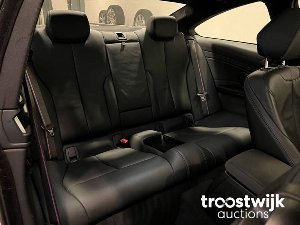 BMW 420i Coupé M-Sport High Executive 4-serie Auto