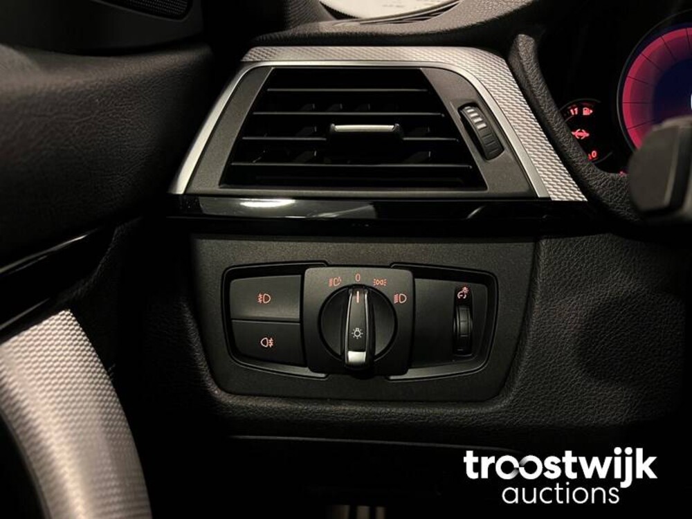 BMW 420i Coupé M-Sport High Executive 4-serie Auto