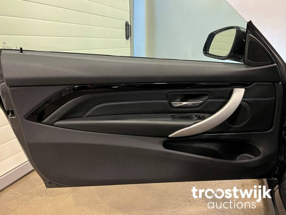 BMW 420i Coupé M-Sport High Executive 4-serie Auto