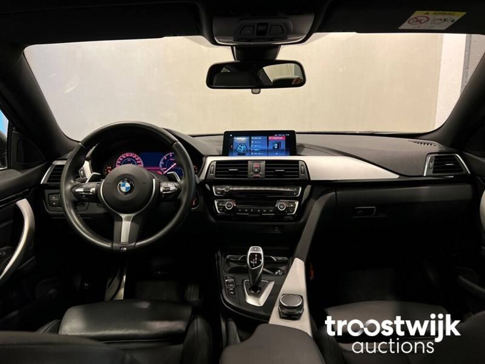 BMW 420i Coupé M-Sport High Executive 4-serie Auto