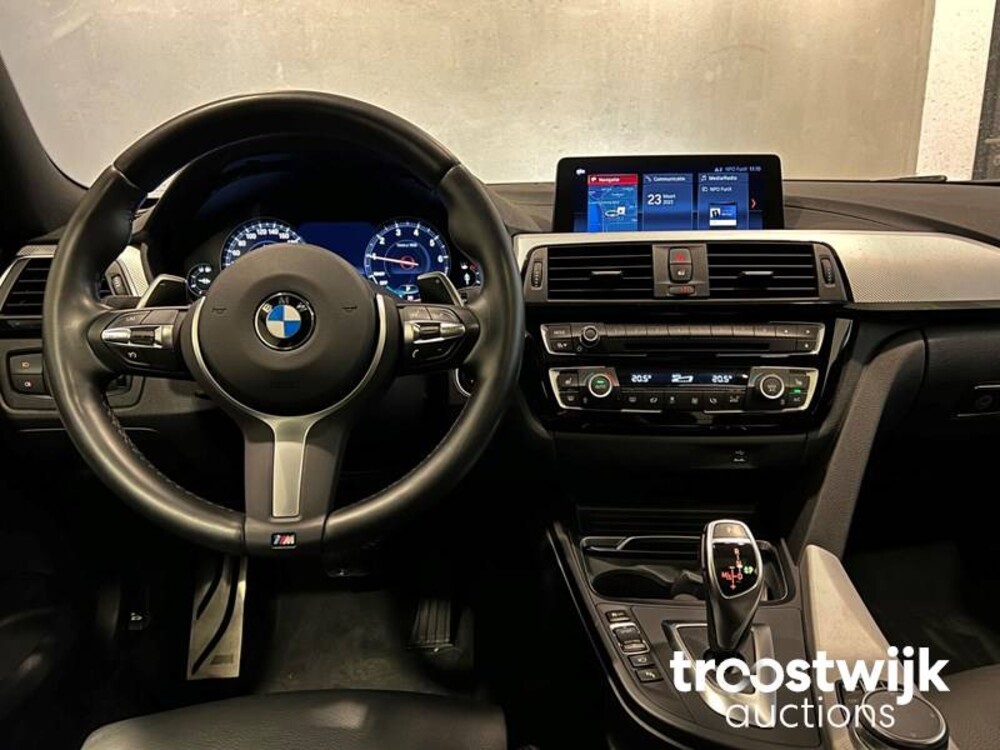 BMW 420i Coupé M-Sport High Executive 4-serie Auto