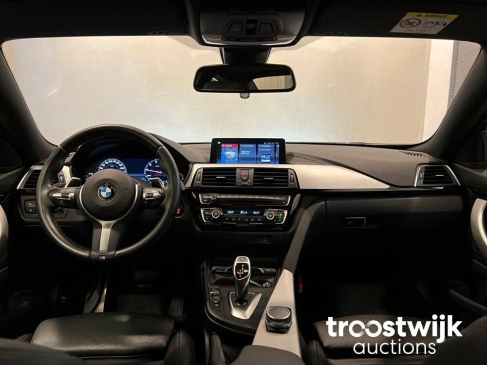 BMW 420i Coupé M-Sport High Executive 4-serie Auto