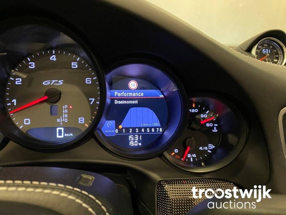 Porsche 911.2 Carrera 4 GTS 3.0 Auto