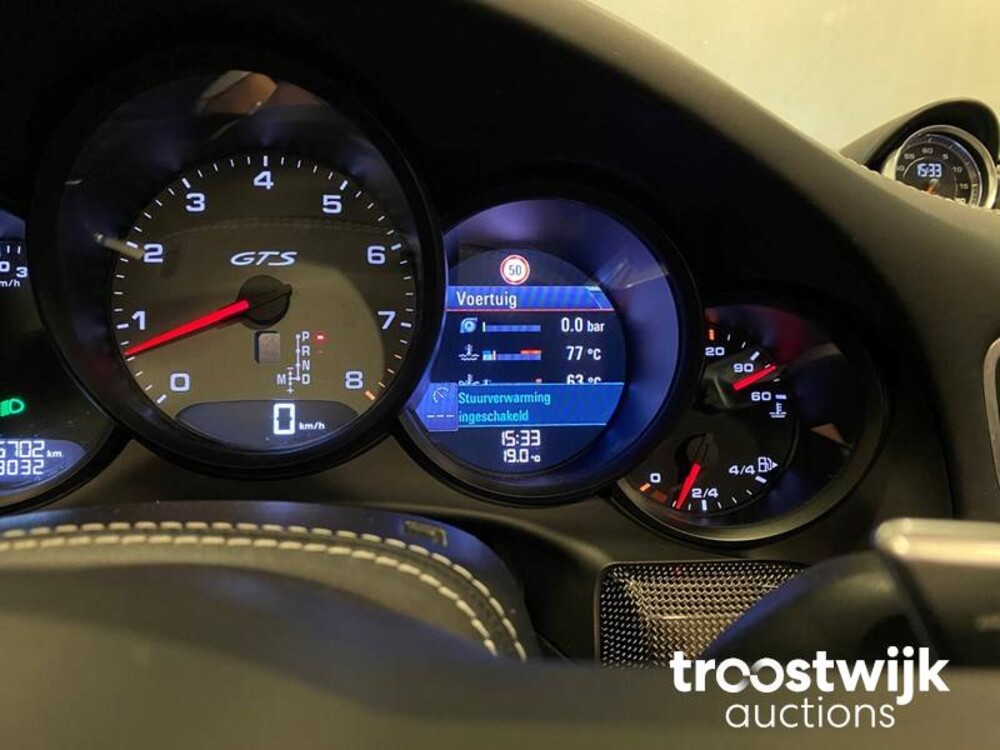 Porsche 911.2 Carrera 4 GTS 3.0 Auto