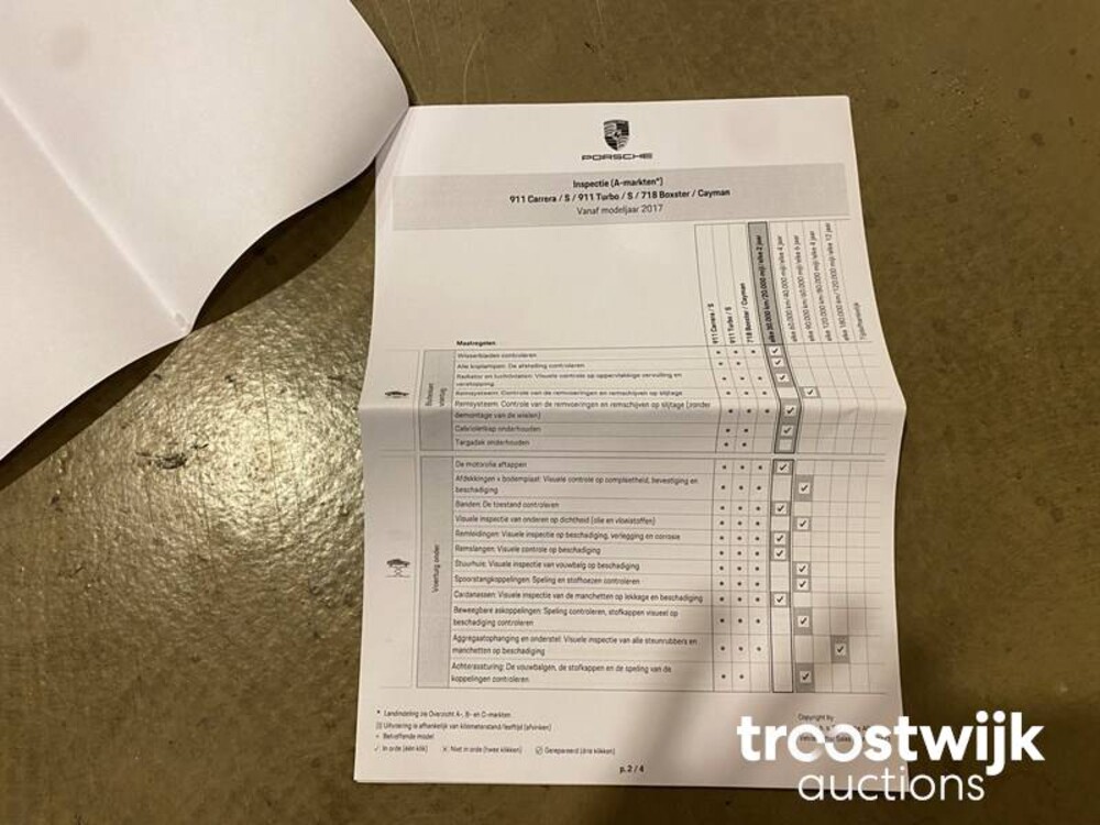 Porsche 911.2 Carrera 4 GTS 3.0 Auto