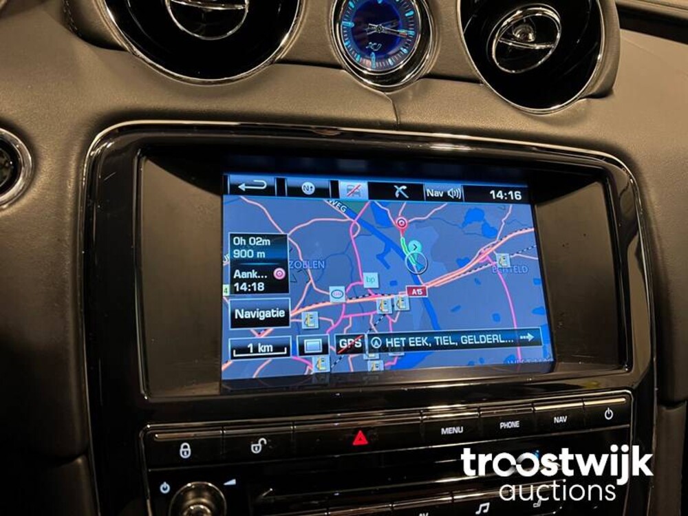 Jaguar XJ Premium Luxury 2.0 Auto