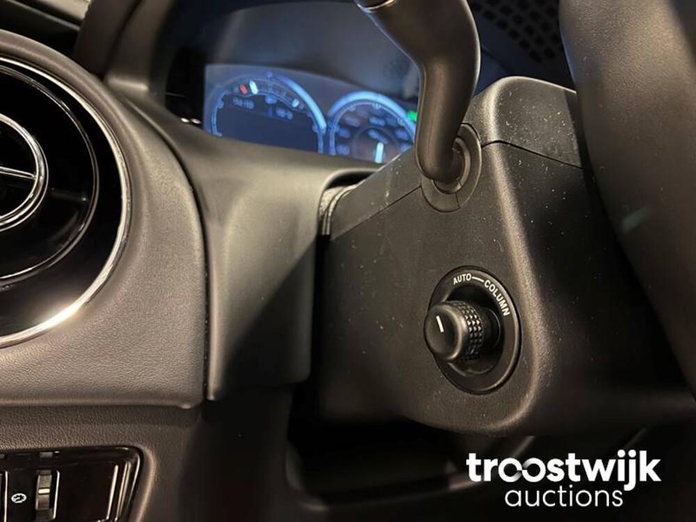 Jaguar XJ Premium Luxury 2.0 Auto