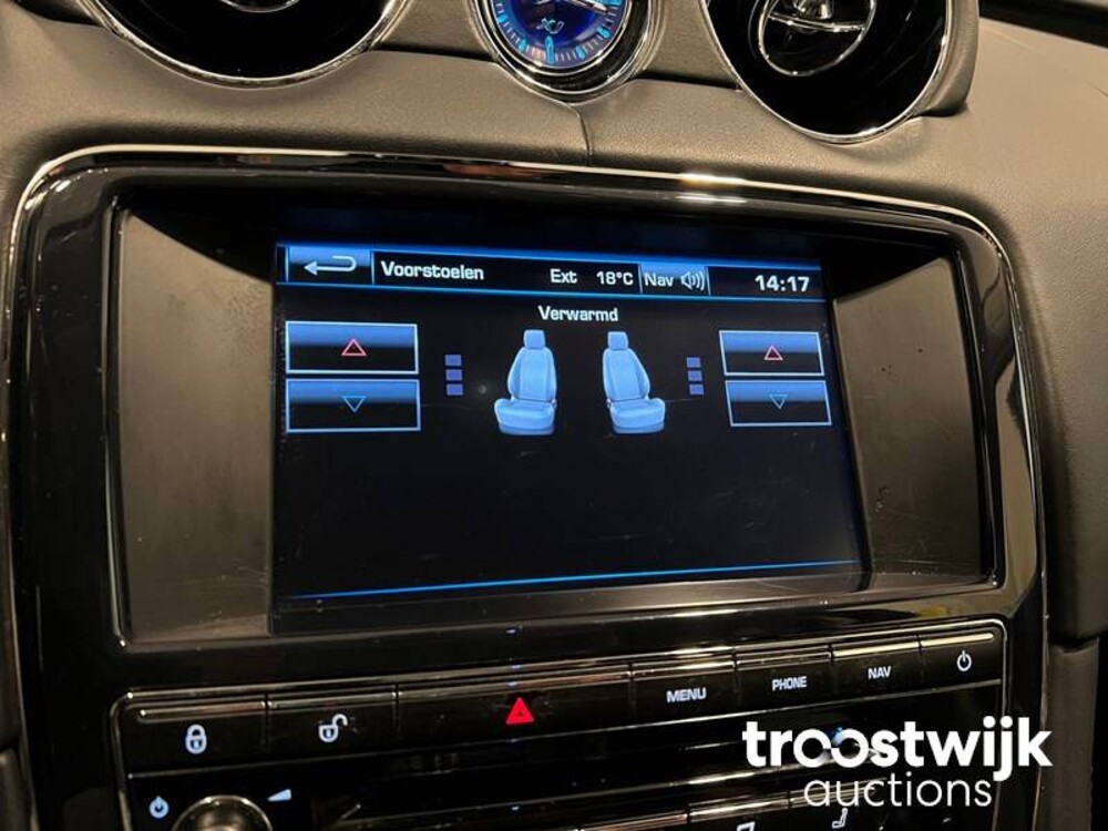 Jaguar XJ Premium Luxury 2.0 Auto