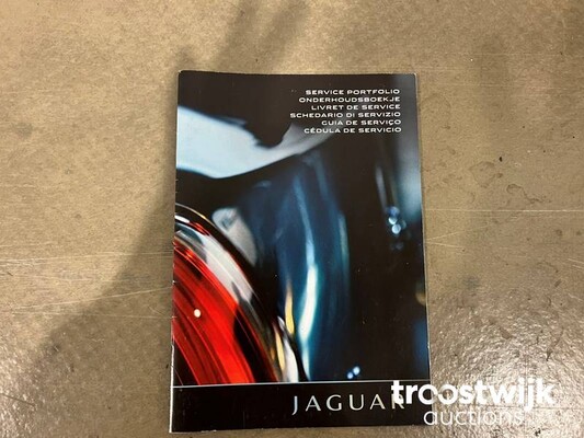 Jaguar XJ Premium Luxury 2.0 Auto
