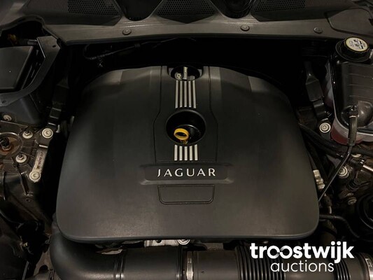 Jaguar XJ Premium Luxury 2.0 Auto