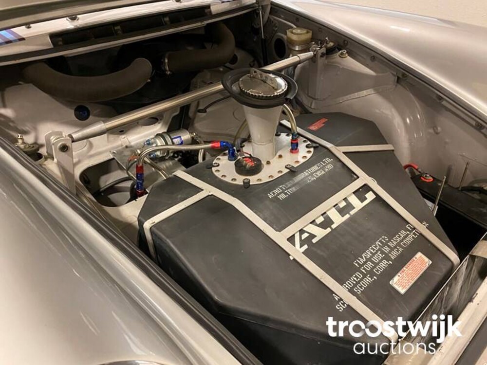 Porsche 911T Martini 3.2 Auto