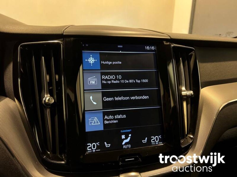 Volvo XC60 D4 R-Design Inscription 2.0  Auto