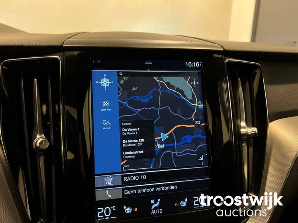 Volvo XC60 D4 R-Design Inscription 2.0  Auto