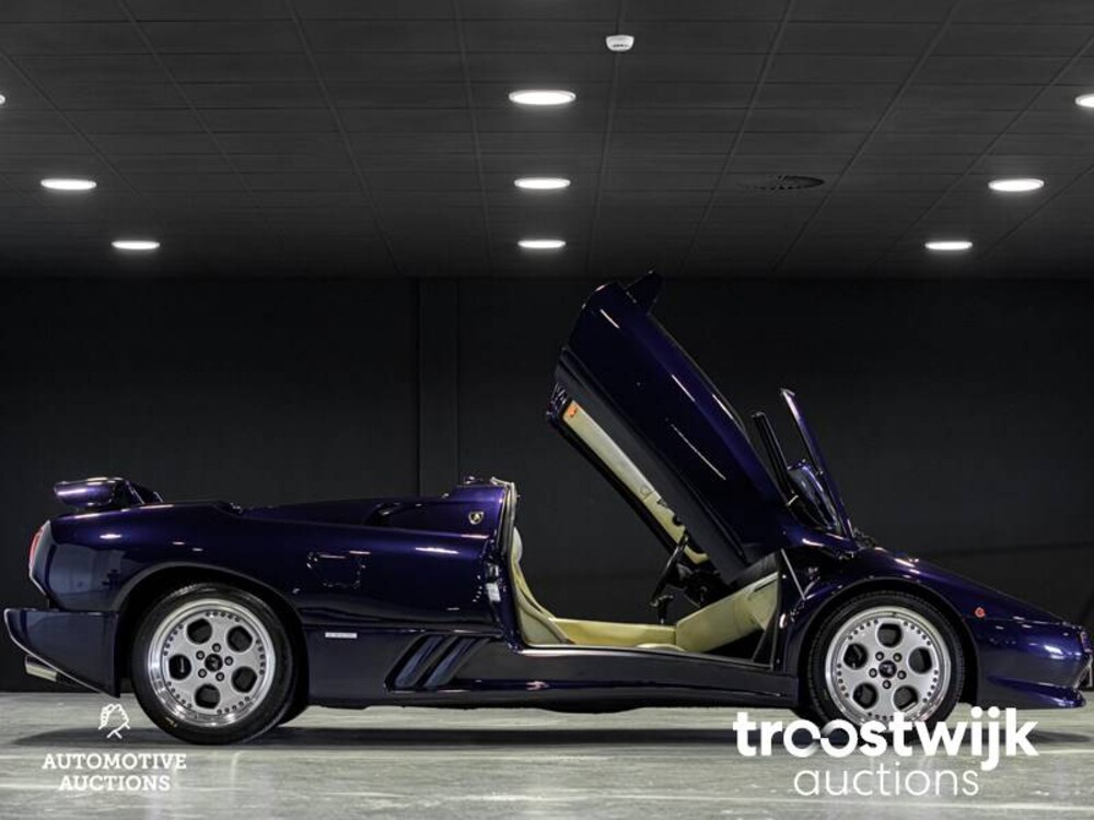 Lamborghini Diablo VT Roadster 5.7 V12 Auto