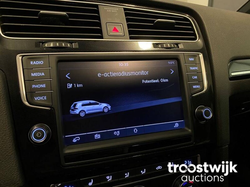 Volkswagen Golf GTE 1.4 TSI Auto