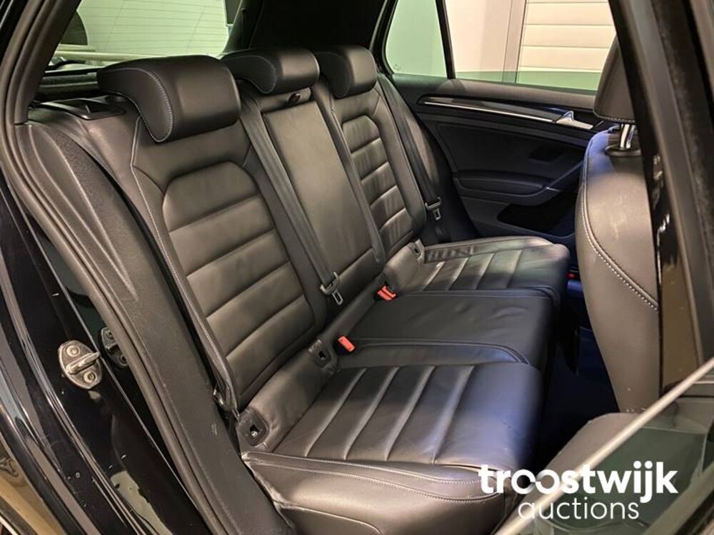 Volkswagen Golf GTE 1.4 TSI Auto