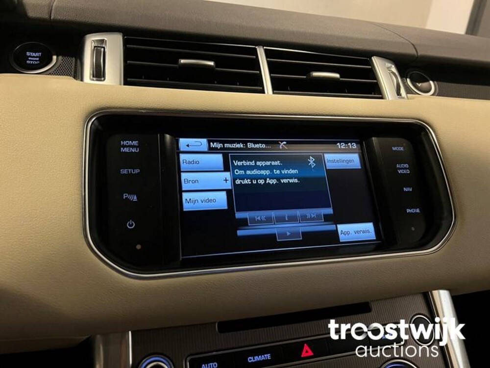 Land Rover Range Rover Sport 3.0 TDV6 HSE Dynamic Auto