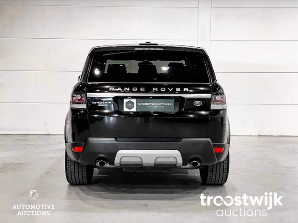 Land Rover Range Rover Sport 3.0 TDV6 HSE Dynamic Auto
