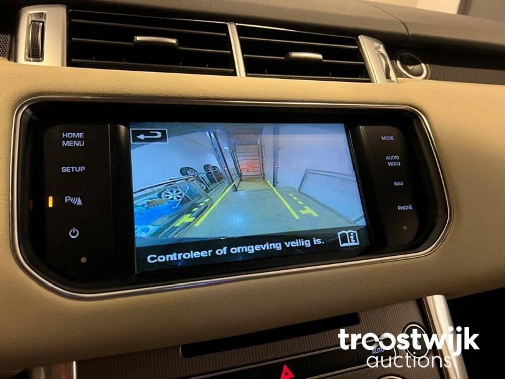 Land Rover Range Rover Sport 3.0 TDV6 HSE Dynamic Auto