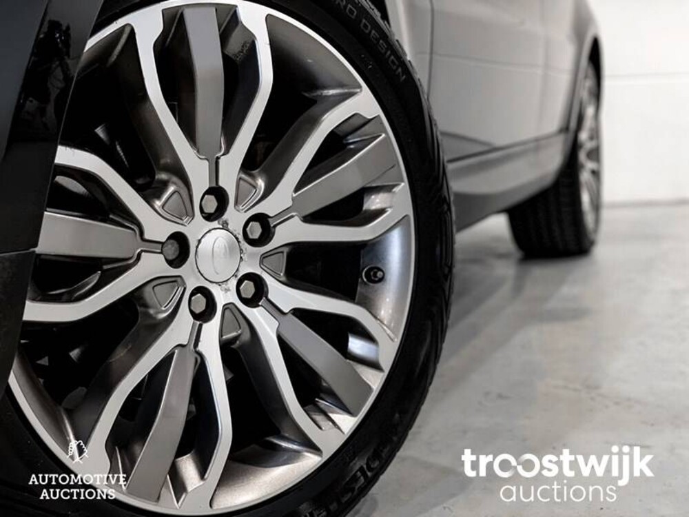 Land Rover Range Rover Sport 3.0 TDV6 HSE Dynamic Auto