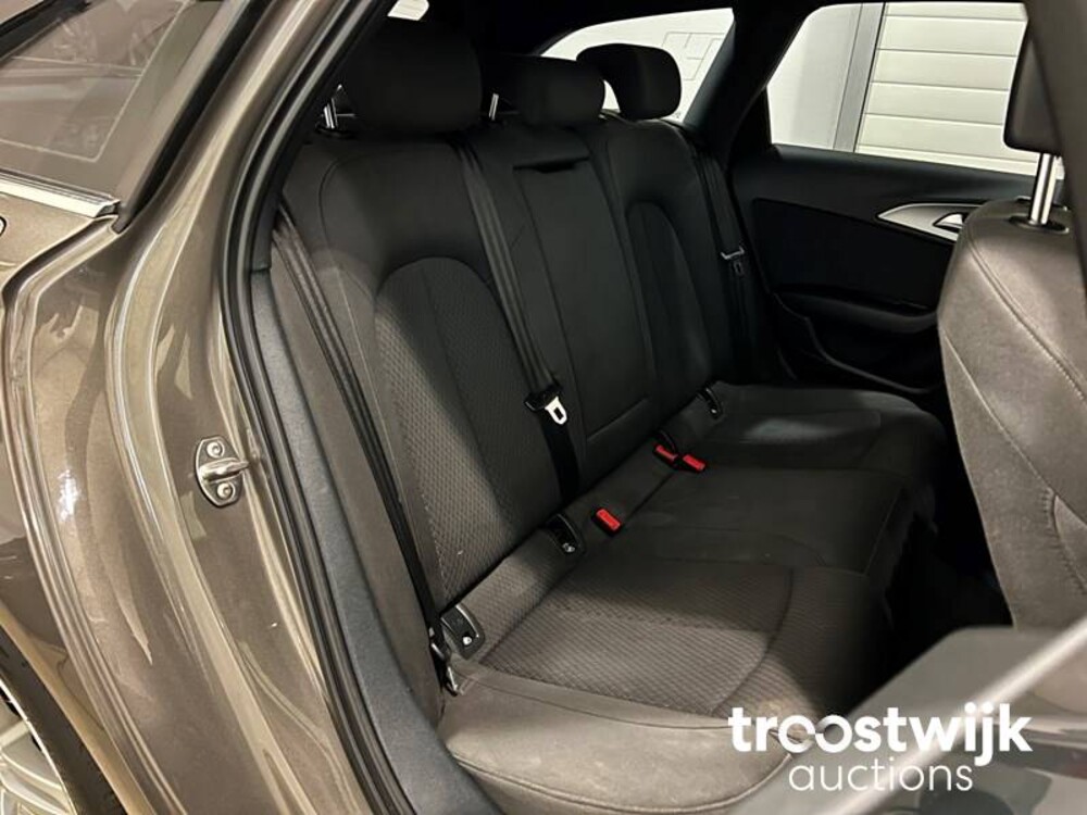 Audi A6 Avant 2.0 TFSI Business Edition 180pk Automaat 2012 -Orig. NL-, 53-TRN-3