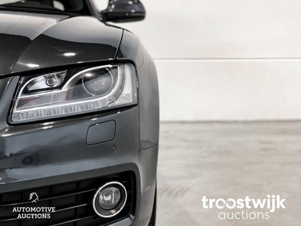 Audi A5 Coupé 2.0 TFSI Pro Line 179pk Automaat 2009, 8-XKL-73