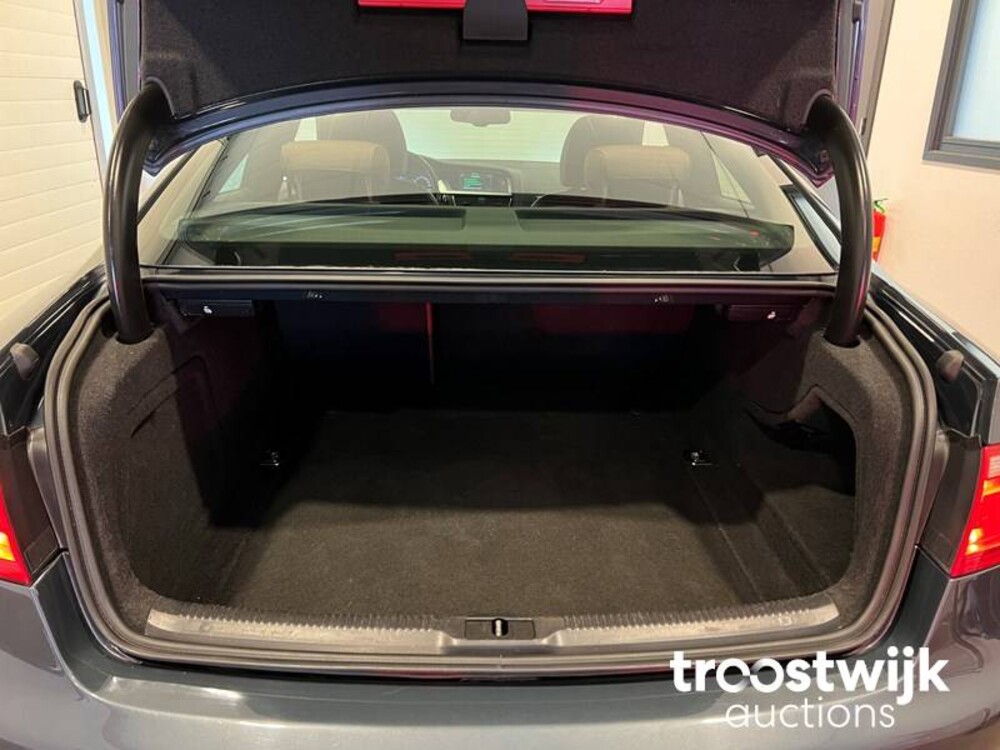 Audi A5 Coupé 2.0 TFSI Pro Line 179pk Automaat 2009, 8-XKL-73