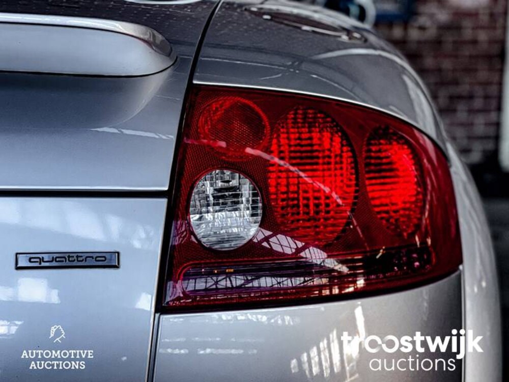 Audi TT Roadster 1.8 5V Turbo Quattro Car