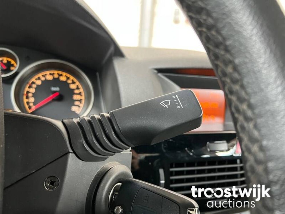 Opel Astra TwinTop 1.8 Cosmo Car