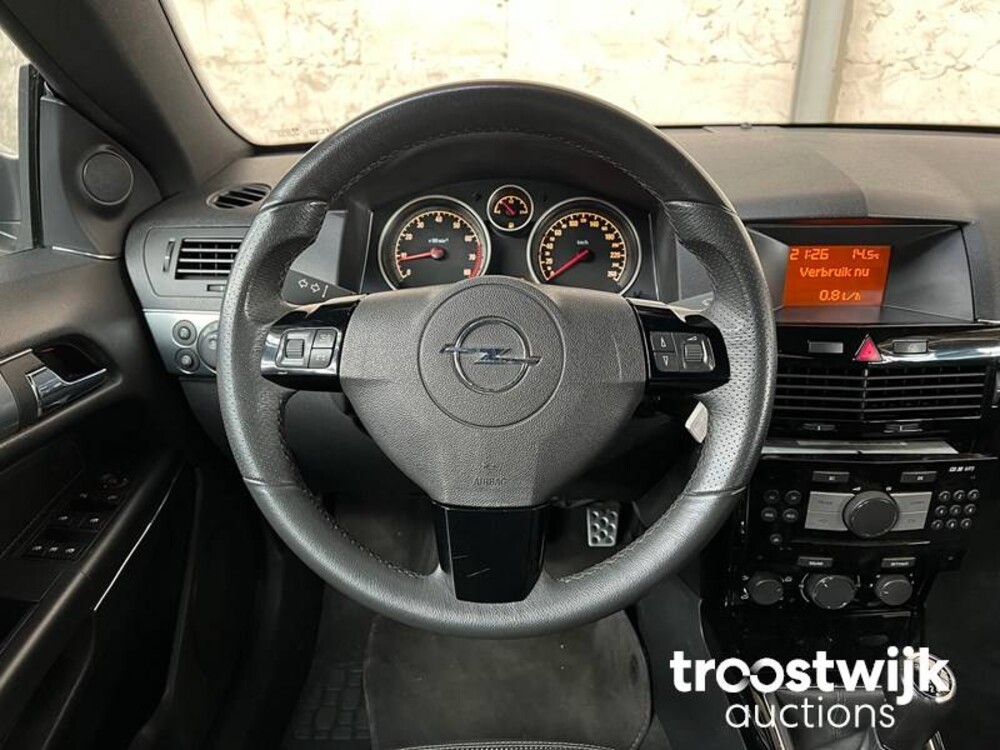 Opel Astra TwinTop 1.8 Cosmo Car